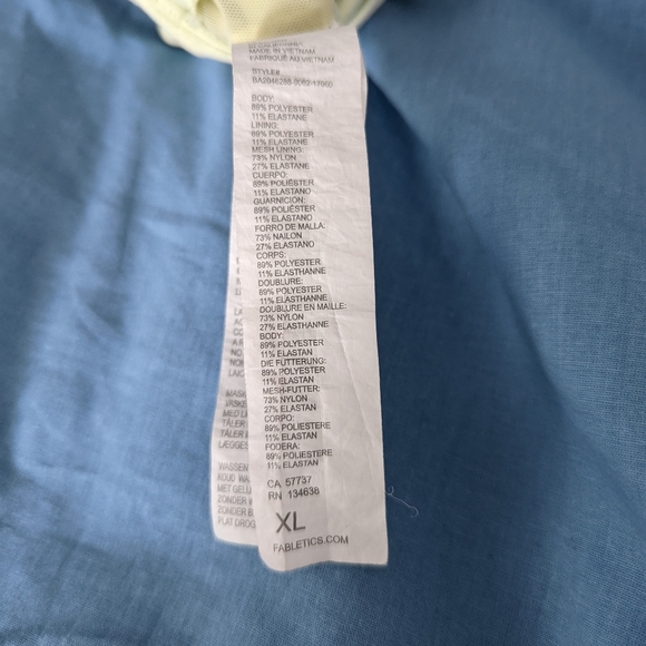 Fabletics Sports Bra - Picture 3 of 3